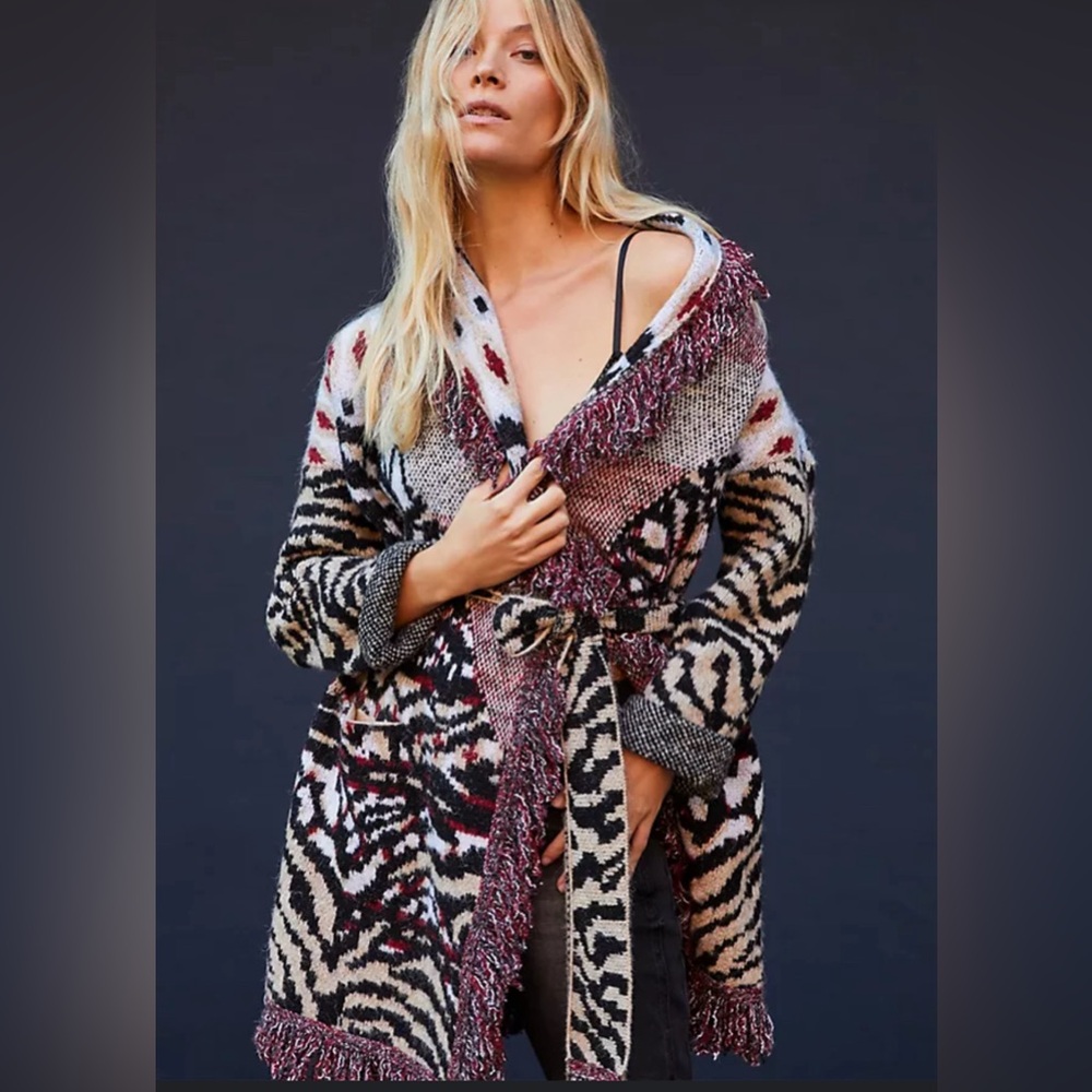 Anthropologie Paloma Fringed Animal Print Cardigan Sweater Sz M